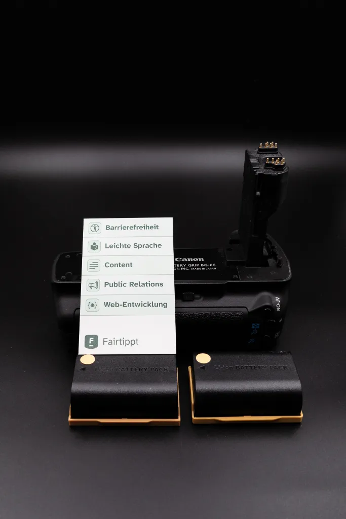 Canon Batteriegriff BG-E6 mit 2 Akkus – Bild 2