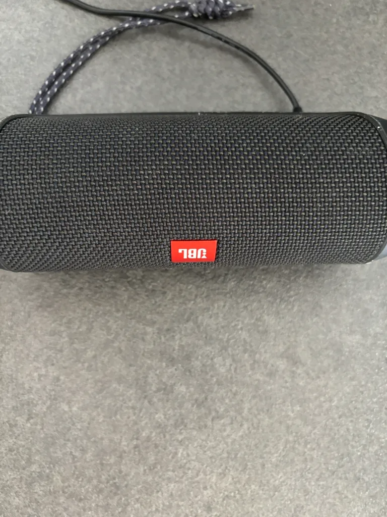 JBL Flip 4 mieten in Aachen – Bild 2