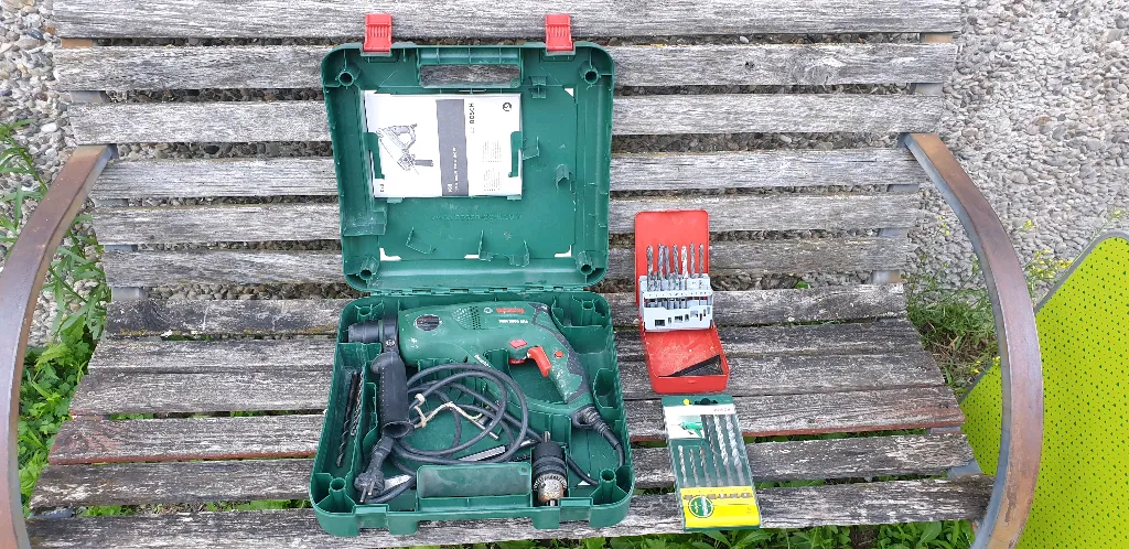 BOSCH Bohrhammer PBH 2500 mieten in Karlsruhe – Bild 2