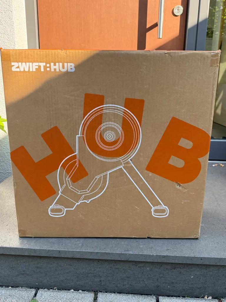 Zwift Hub One Rollentrainer - Smart Trainer ohne Kassette