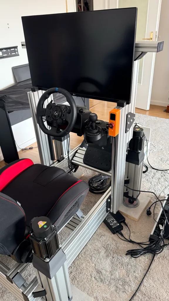 High-End Sim-Racing Rig mit 4-DoF Motion-Plattform – Bild 4