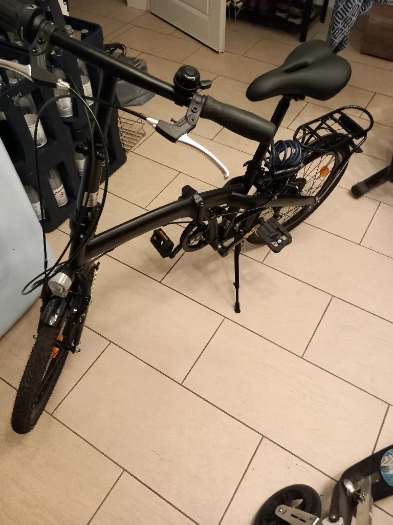 Praktisches Klappfahrrad für Stadt & Reise