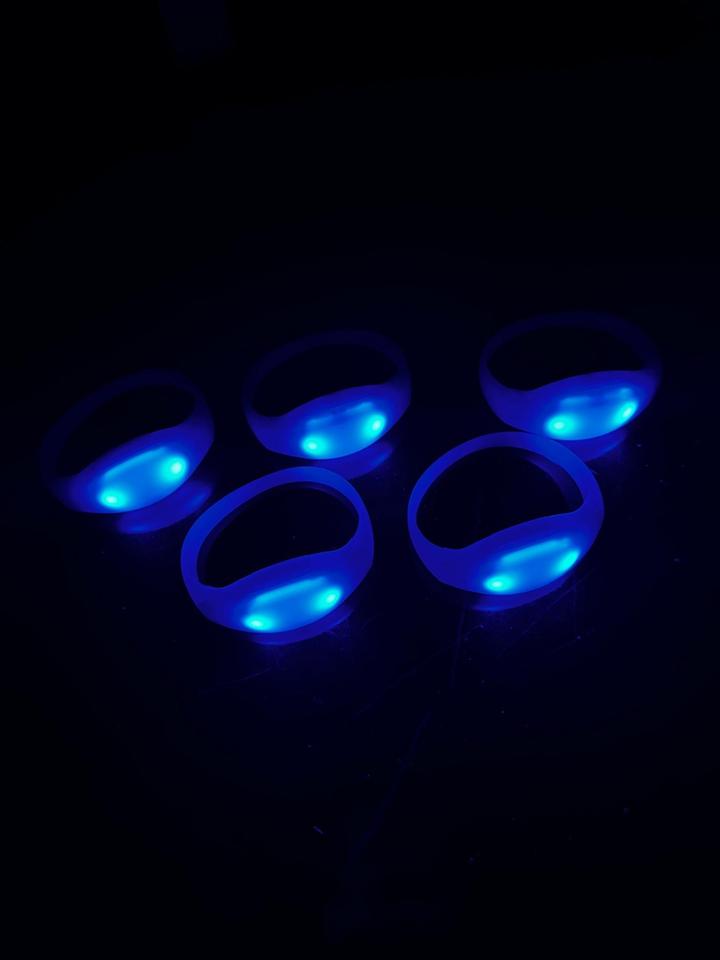 LED CROWDBANDI LED BAND I FESTIVAL I KONZERTBAND I COLDPLAY – Bild 4