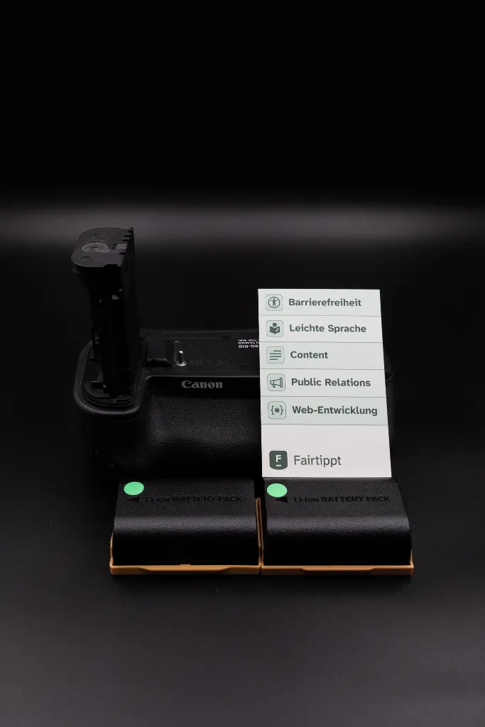 Canon BG-R10 Batteriegriff & 2 Akkus für EOS R5/R6