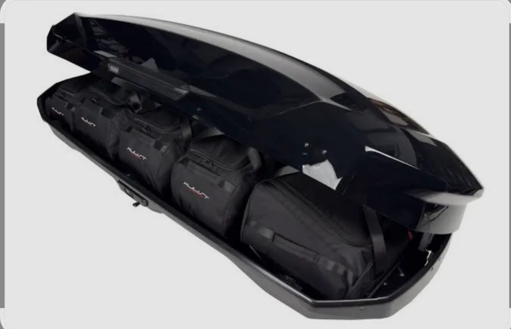 Geräumige Thule Dachbox für Reise & Sport mieten in Neu-Isenburg (Frankfurt) – Bild 3