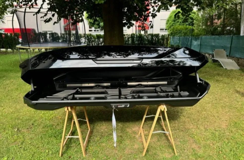 Geräumige Thule Dachbox für Reise & Sport mieten in Neu-Isenburg (Frankfurt) – Bild 4