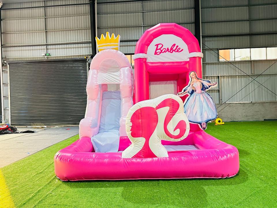 Barbie Hüpfburg