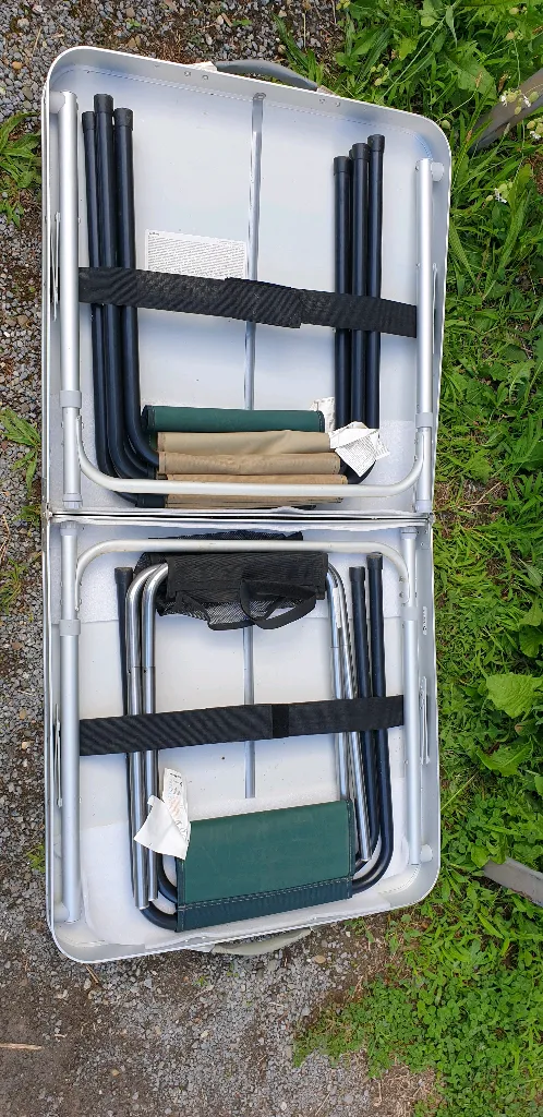 Campingtisch +4 Hocker mieten in Karlsruhe – Bild 2